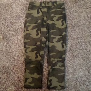 Jeans‚ color: green size: 11-12 brand: celebrity pink